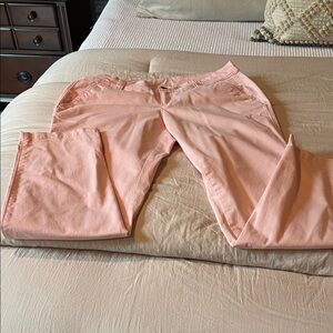 Old Navy Women's Light Pink Boyfriend Chinos